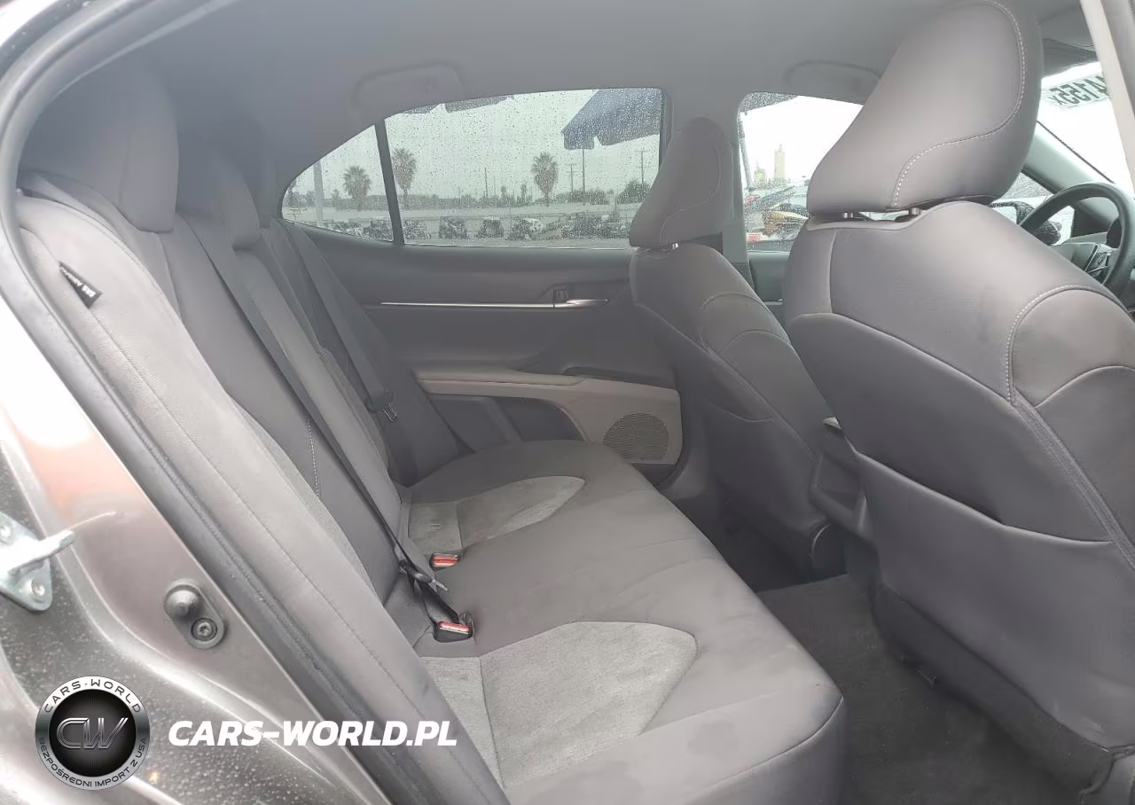 2022 Toyota Camry Le VIN:4T1C11BKXNU050110 - 10