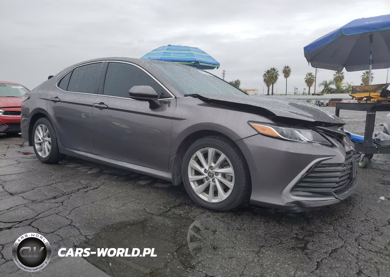 2022 Toyota Camry Le VIN:4T1C11BKXNU050110 - 4