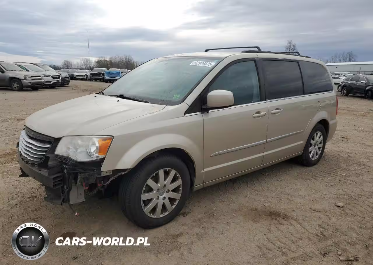 2014 Chrysler Town & Country Touring