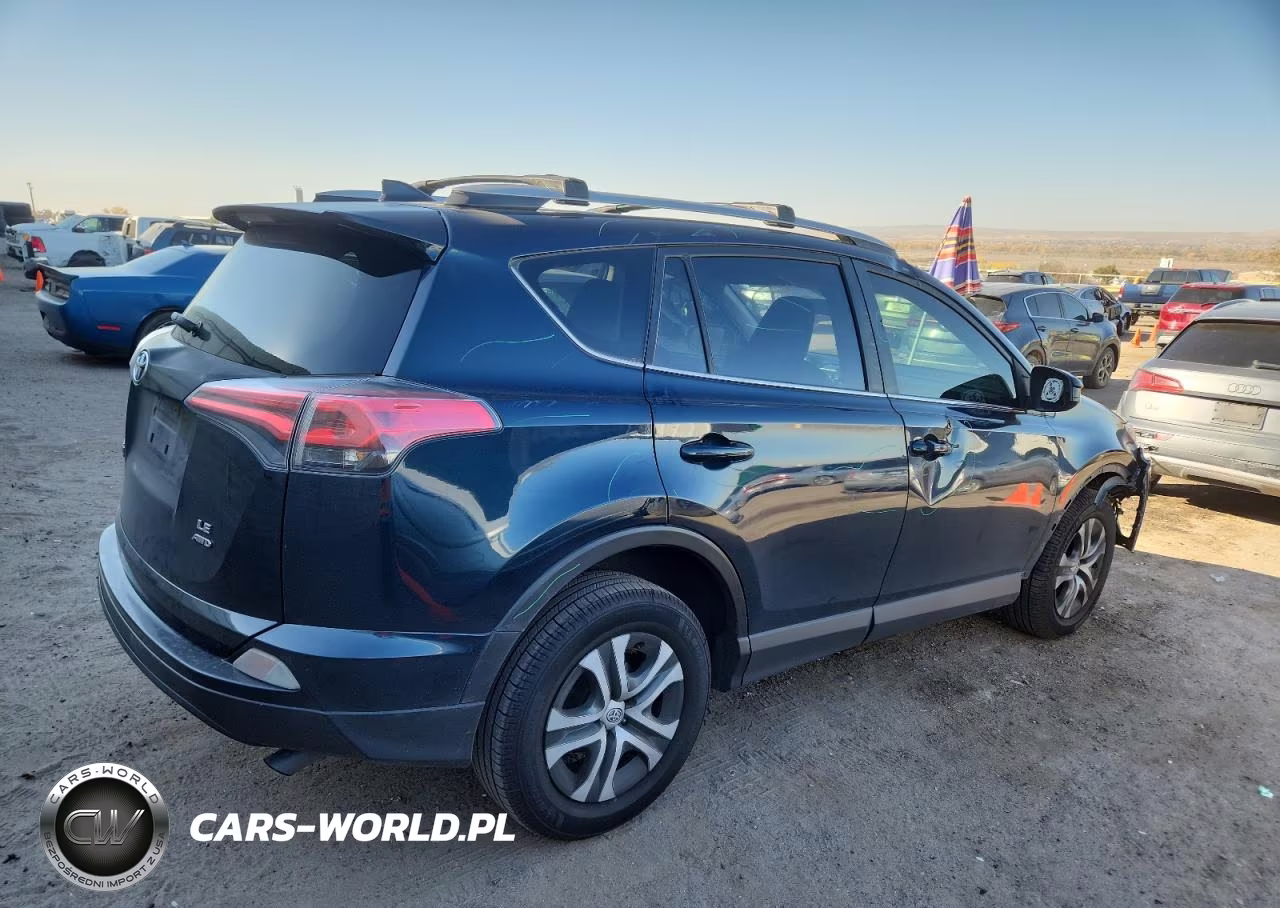 2018 Toyota Rav4 Le VIN:JTMBFREVXJJ201237 - 3