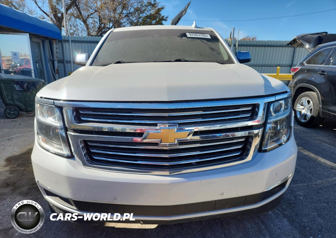 2017 Chevrolet Suburban K1500 Premier VIN:1GNSKJKC4HR127235 - 5