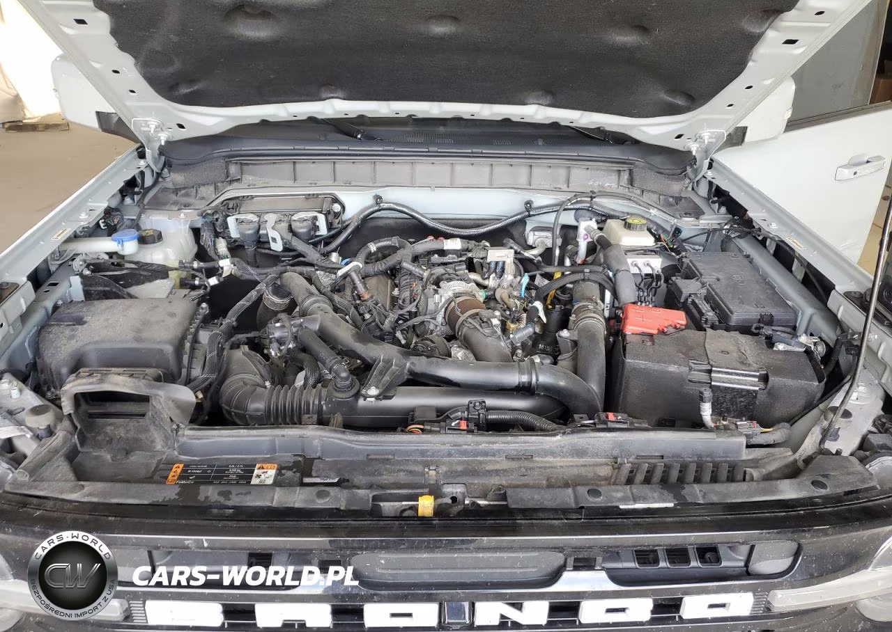 2022 Ford Bronco Base VIN:1FMEE5BP8NLB55640 - 12