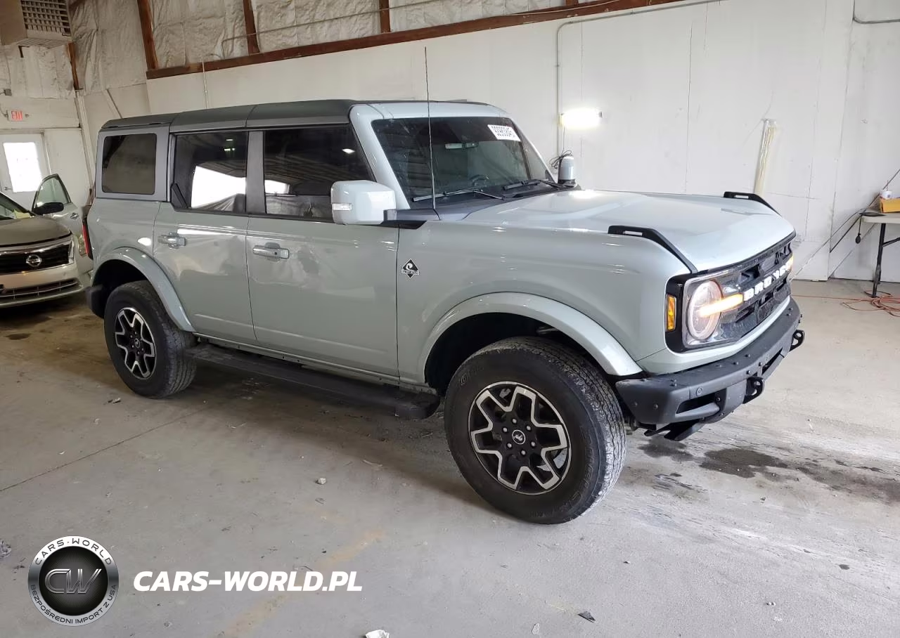 2022 Ford Bronco Base VIN:1FMEE5BP8NLB55640 - 4