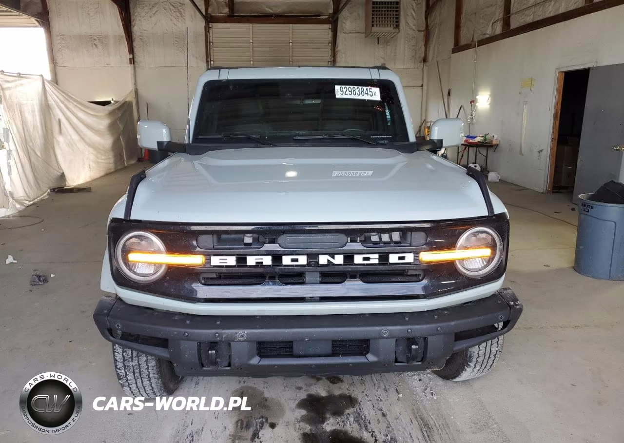 2022 Ford Bronco Base VIN:1FMEE5BP8NLB55640 - 5