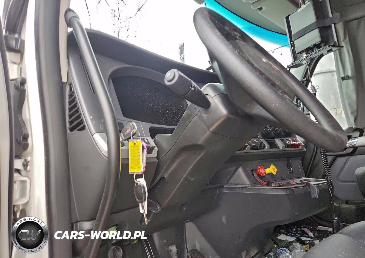 2026 Kenworth Construction T680 VIN:1XKYD49XXTJ222871 - 8