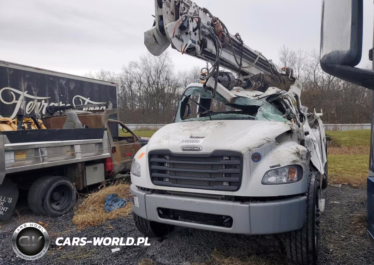 2025 Freightliner Business Class M2 Digger Derrick Truck VIN:1FVACXFC7SHVT9729 - 1