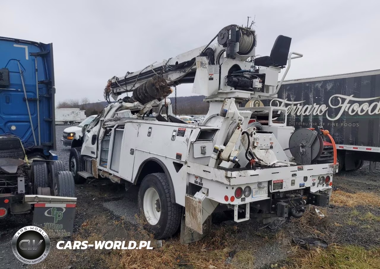 2025 Freightliner Business Class M2 Digger Derrick Truck VIN:1FVACXFC7SHVT9729 - 2