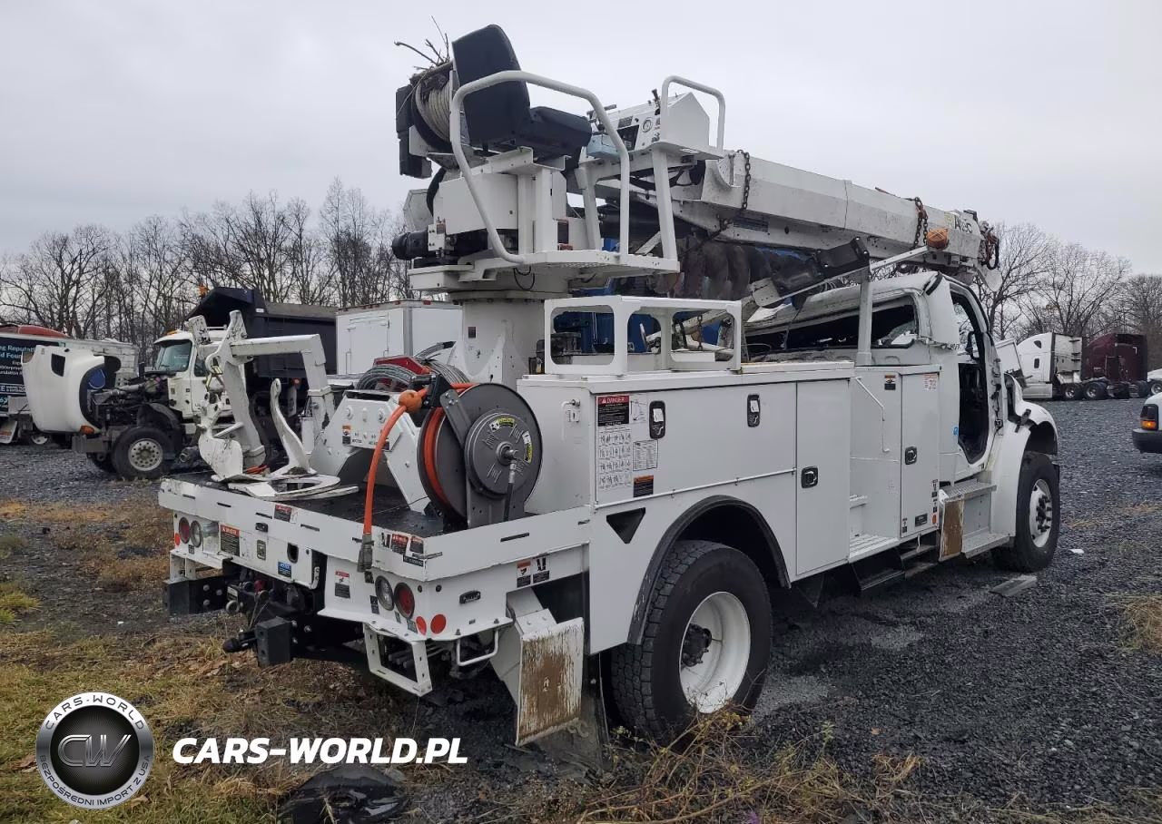 2025 Freightliner Business Class M2 Digger Derrick Truck VIN:1FVACXFC7SHVT9729 - 3