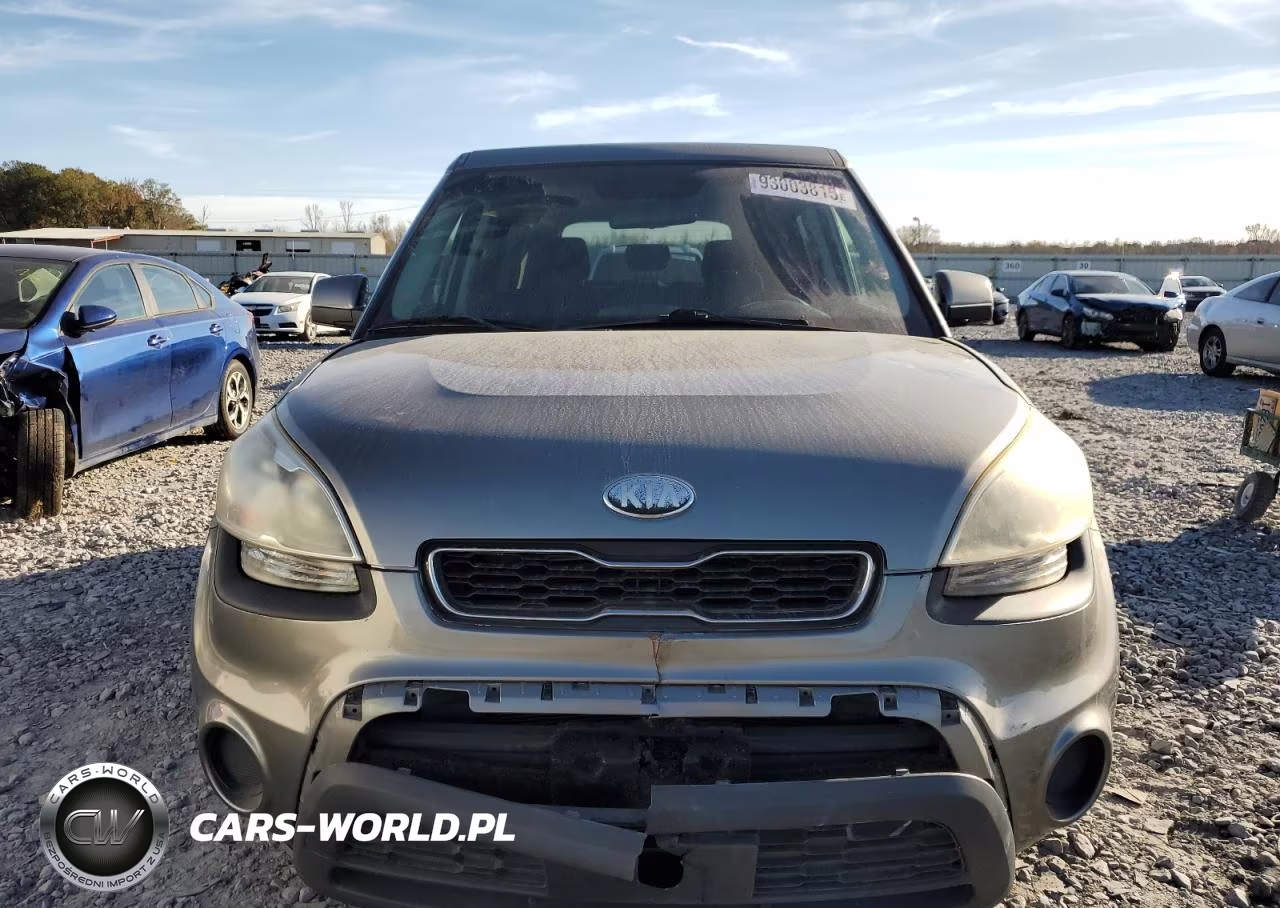 2013 Kia Soul VIN:KNDJT2A51D7561175 - 5