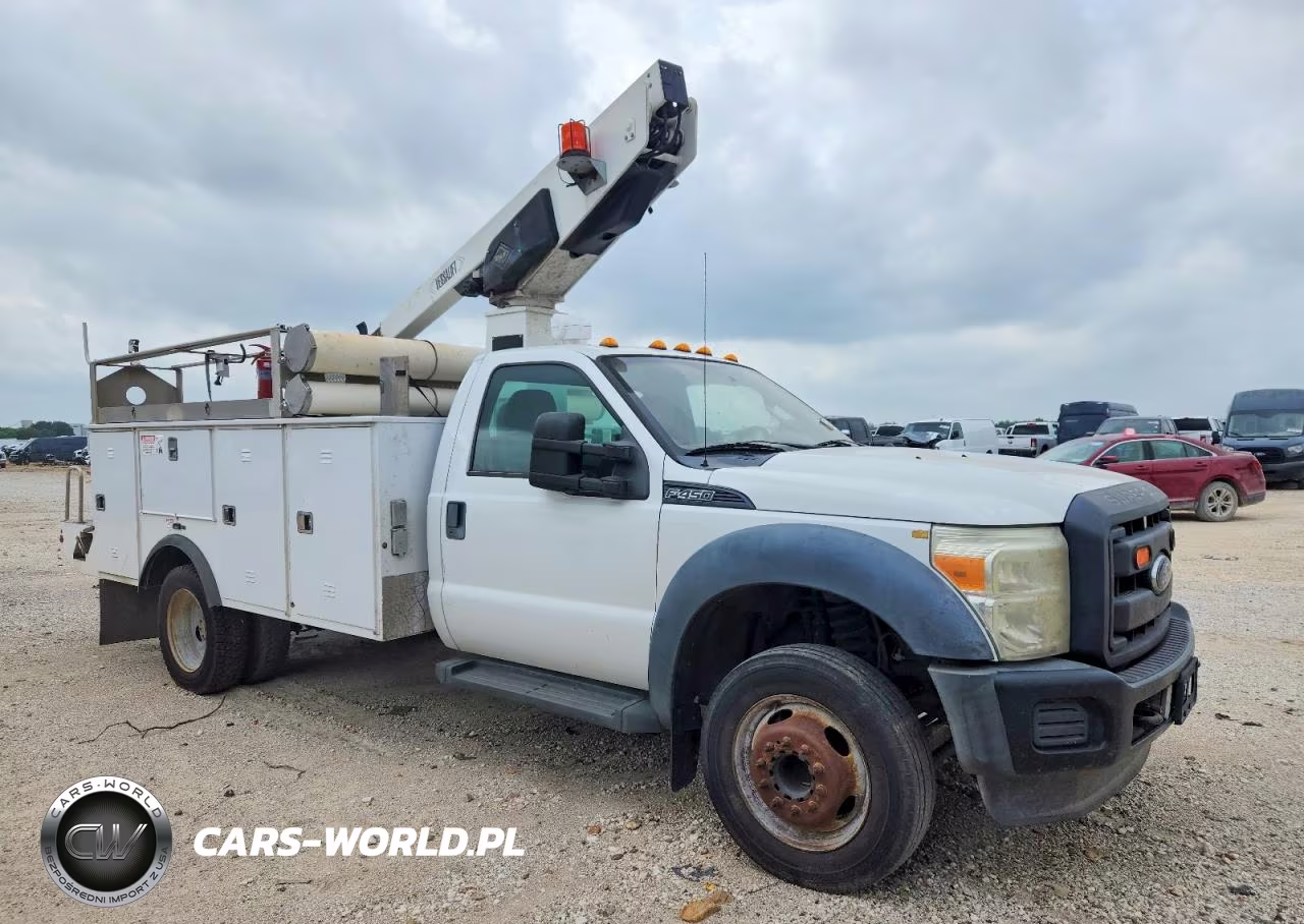2015 Ford F450 Bucket Truck