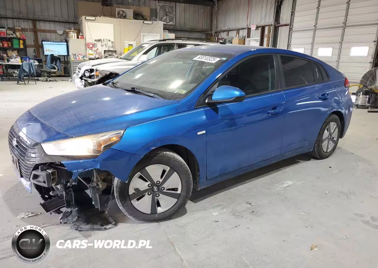 2018 Hyundai Ioniq Blue