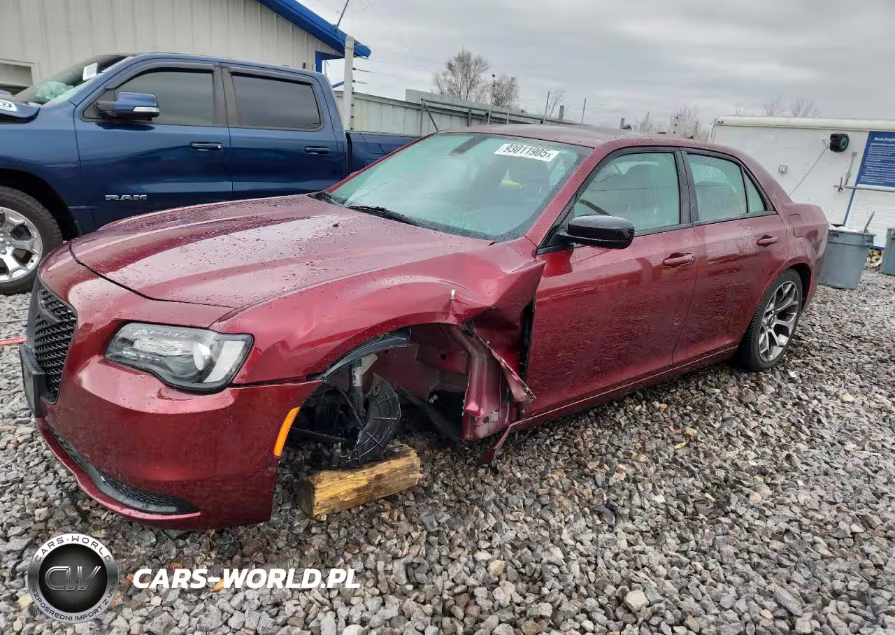 2018 Chrysler 300 Touring