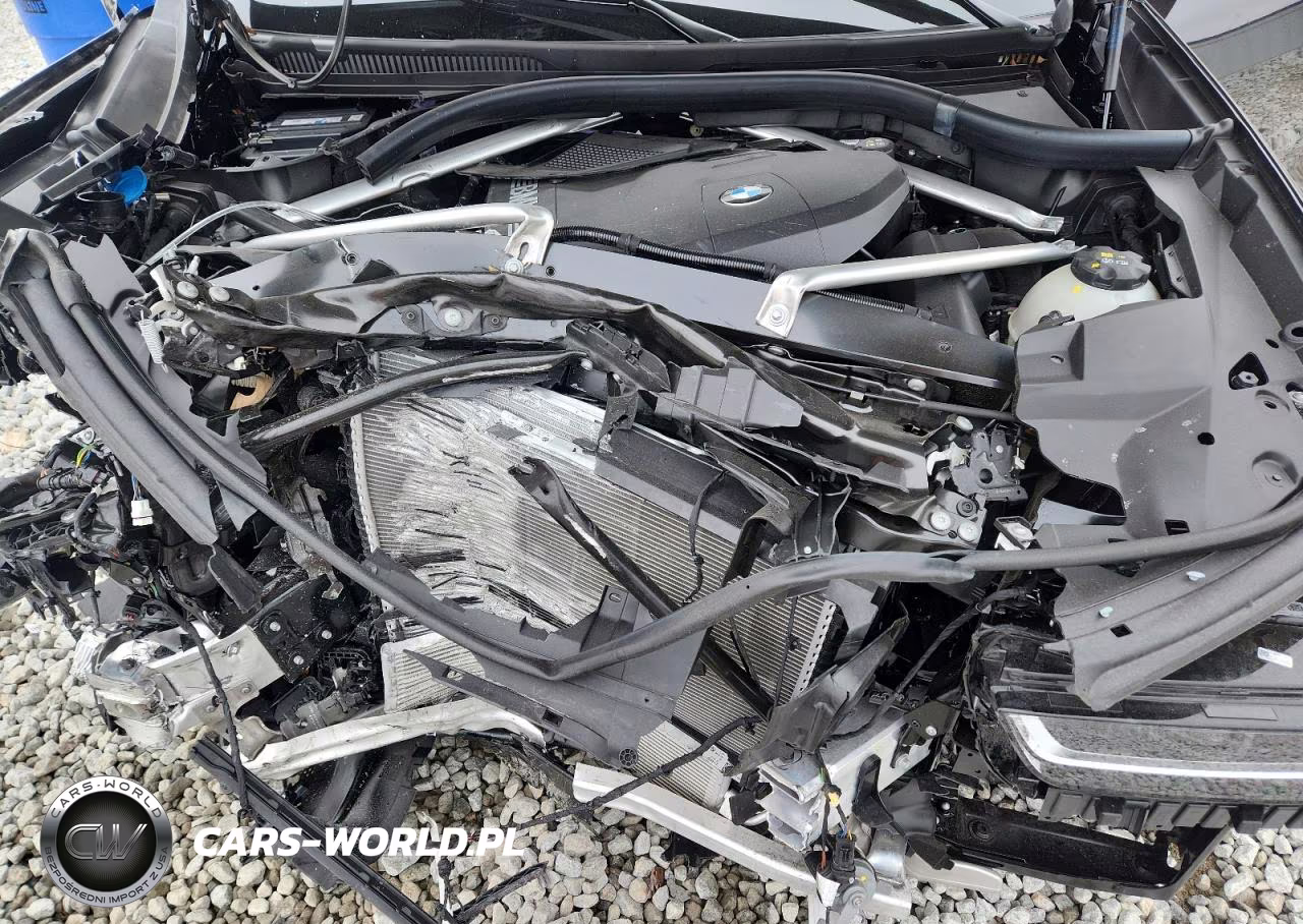 2025 BMW X7 xDrive40I VIN:5UX23EM04S9W51796 - 11