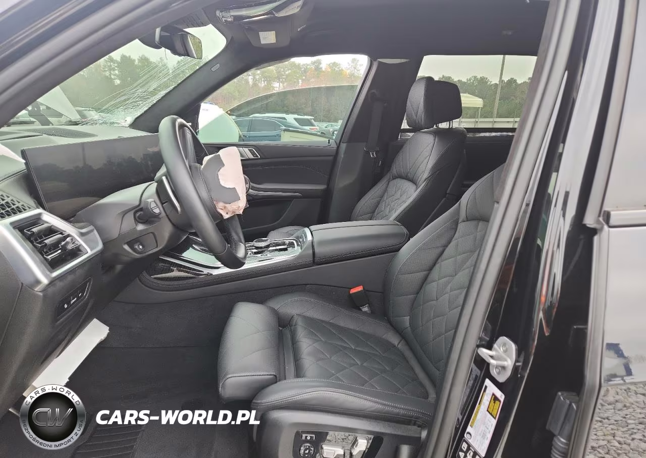 2025 BMW X7 xDrive40I VIN:5UX23EM04S9W51796 - 7
