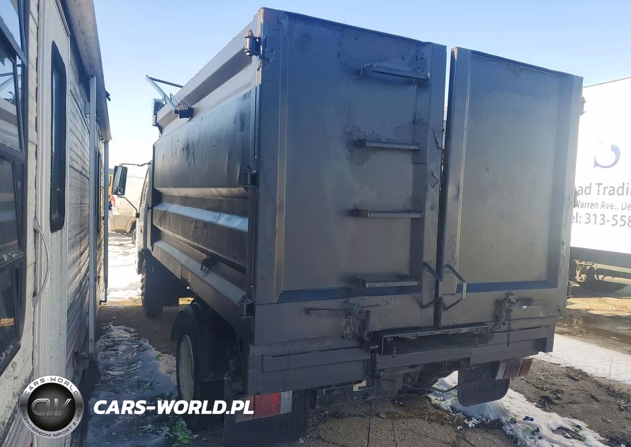 2007 Isuzu Npr Refuse Truck VIN:4KLC4B1U47J805356 - 2