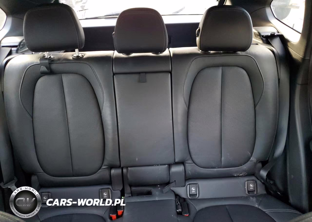 2016 BMW X1 xDrive28I VIN:WBXHT3C36G5E50725 - 10