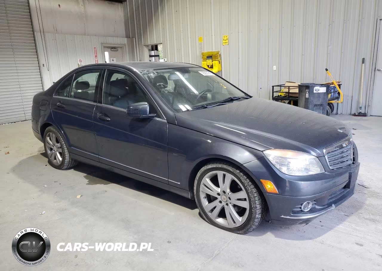 2011 Mercedes-Benz C 300 4Matic VIN:WDDGF8BBXBR133833 - 4