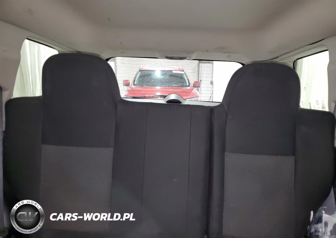 2015 Jeep Patriot Latitude VIN:1C4NJRFB1FD376630 - 10