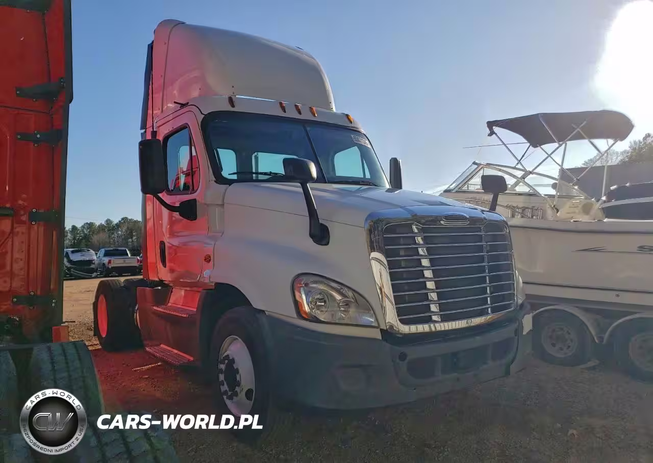 2016 Freightliner Cascadia 125 Semi Truck