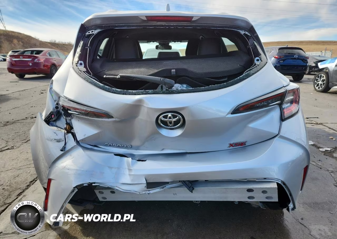 2020 Toyota Corolla Xse VIN:JTNA4RBE7L3088257 - 6