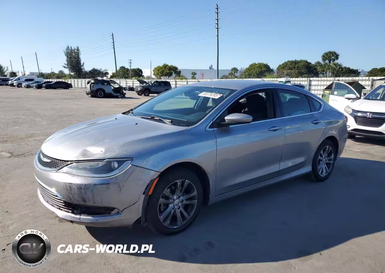 2015 Chrysler 200 Limited