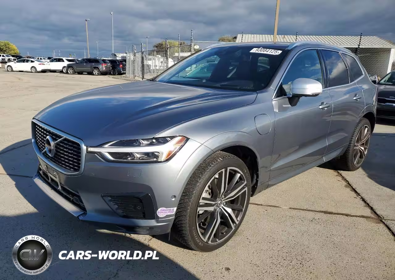 2019 Volvo Xc60 T8 R-Design