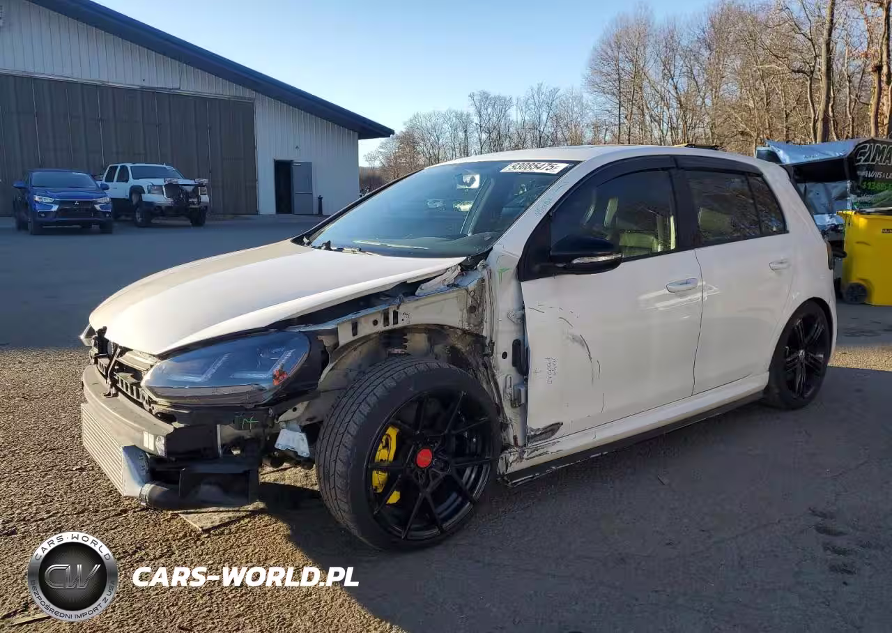 2013 Volkswagen Golf R