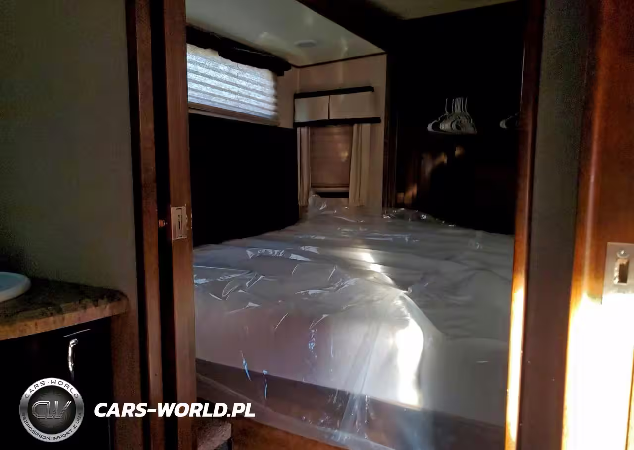 2015 Grand Desi Solitude VIN:573FS3629F1102794 - 5