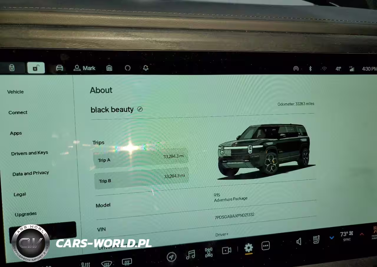 2023 Rivian R1S Adventure VIN:7PDSGABAXPN021332 - 9