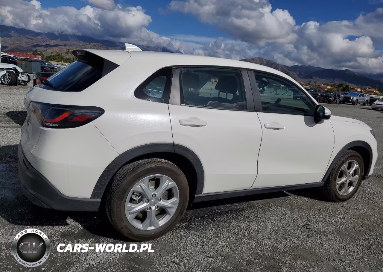 2025 Honda Hr-V Lx VIN:3CZRZ1H32SM733274 - 3