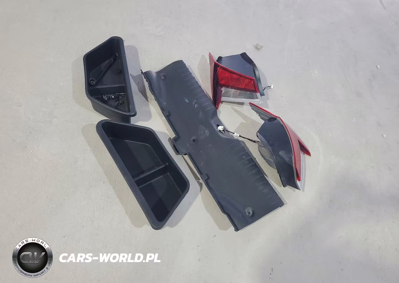 2023 Hyundai Elantra Sel VIN:5NPLM4AG5PH110947 - 12