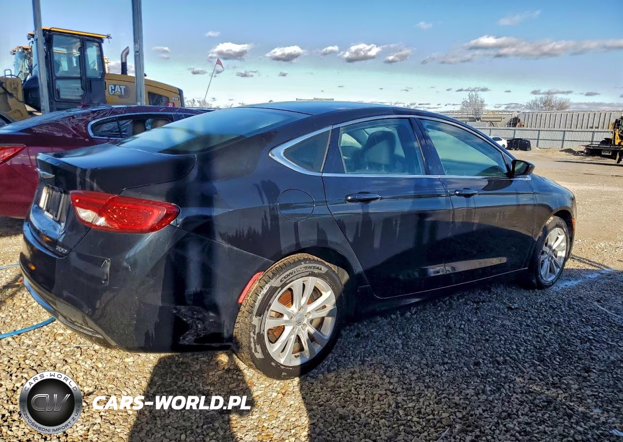 2016 Chrysler 200 Limited VIN:1C3CCCAB4GN103624 - 3