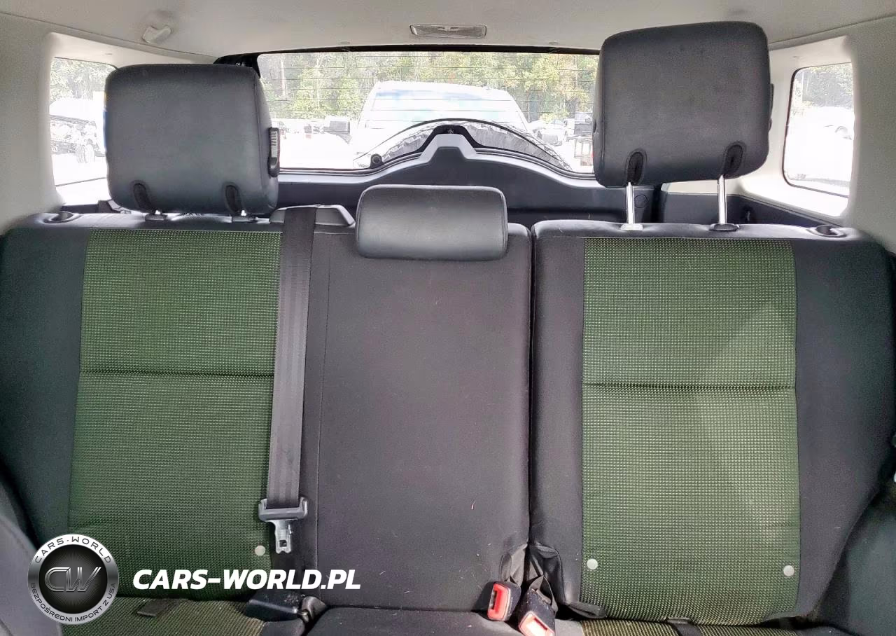 2011 Toyota Fj Cruiser VIN:JTEBU4BF4BK112227 - 10