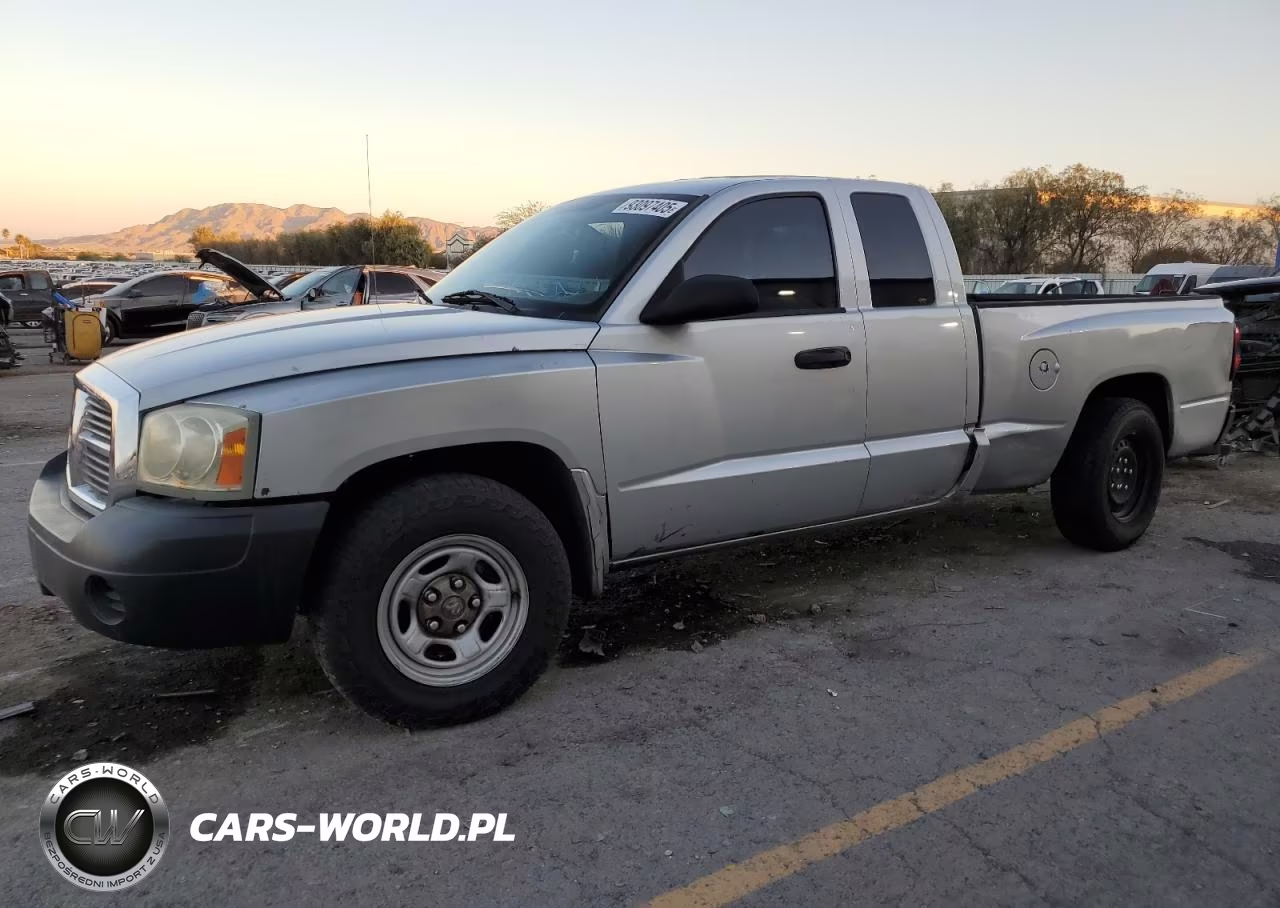 2005 Dodge Dakota St