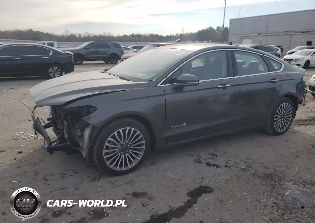 2018 Ford Fusion Titanium-Platinum Hev