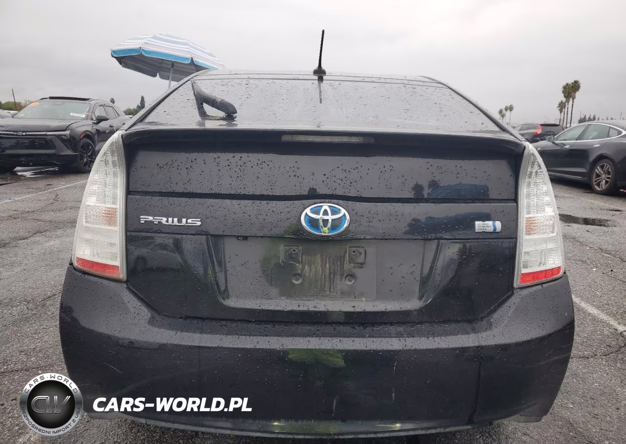 2011 Toyota Prius VIN:JTDKN3DU1B1441447 - 6