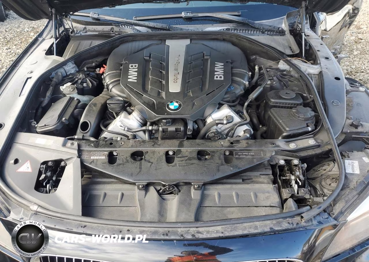 2012 BMW 750 I VIN:WBAKA8C56CDS99676 - 11