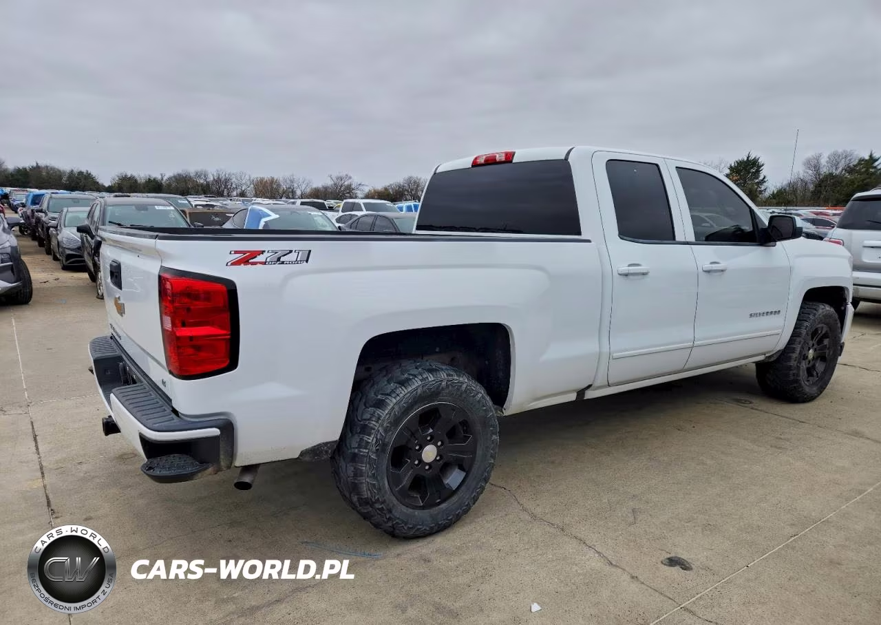 2018 Chevrolet Silverado K1500 Lt VIN:1GCVKREC9JZ278108 - 3