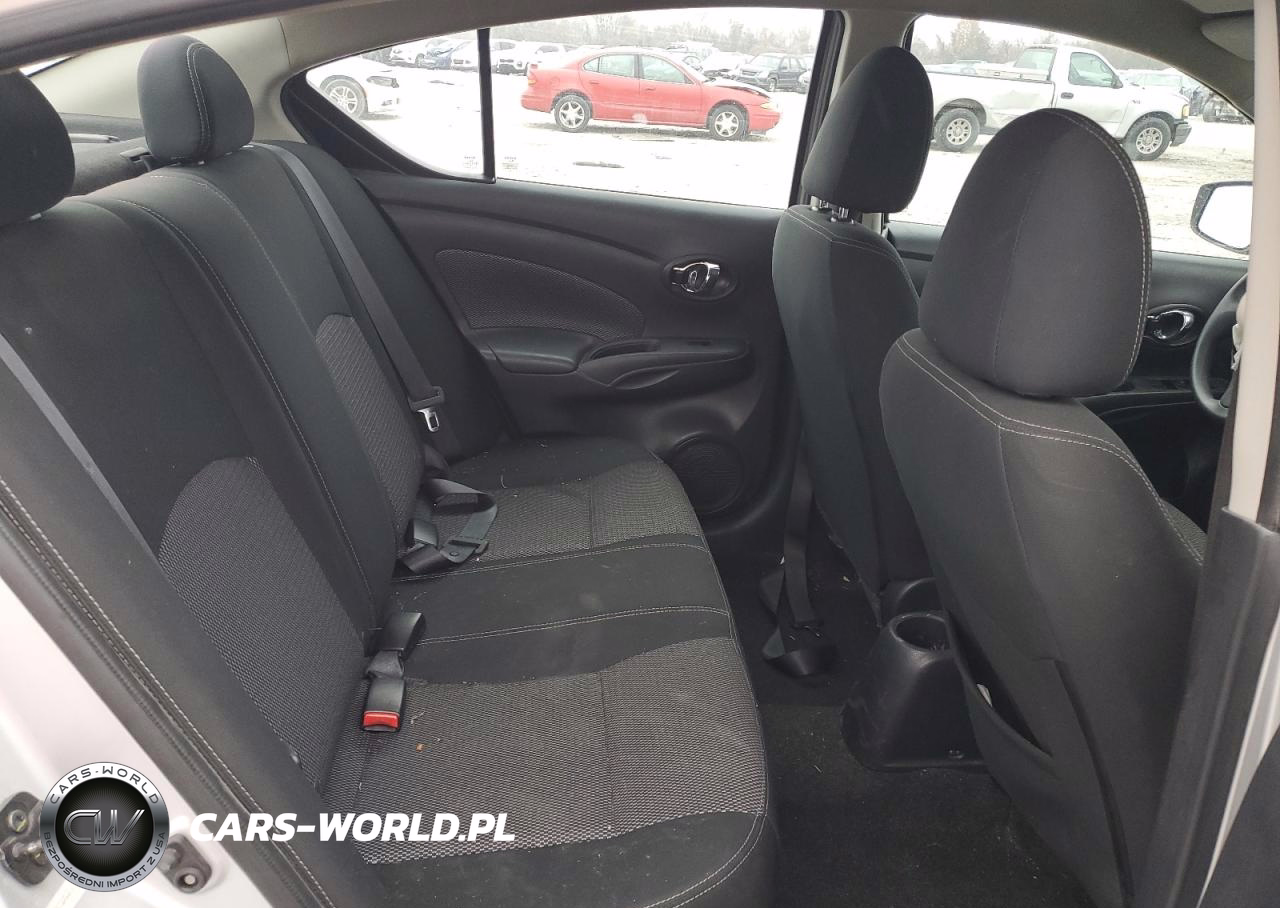 2019 Nissan Versa S VIN:3N1CN7APXKL839374 - 10