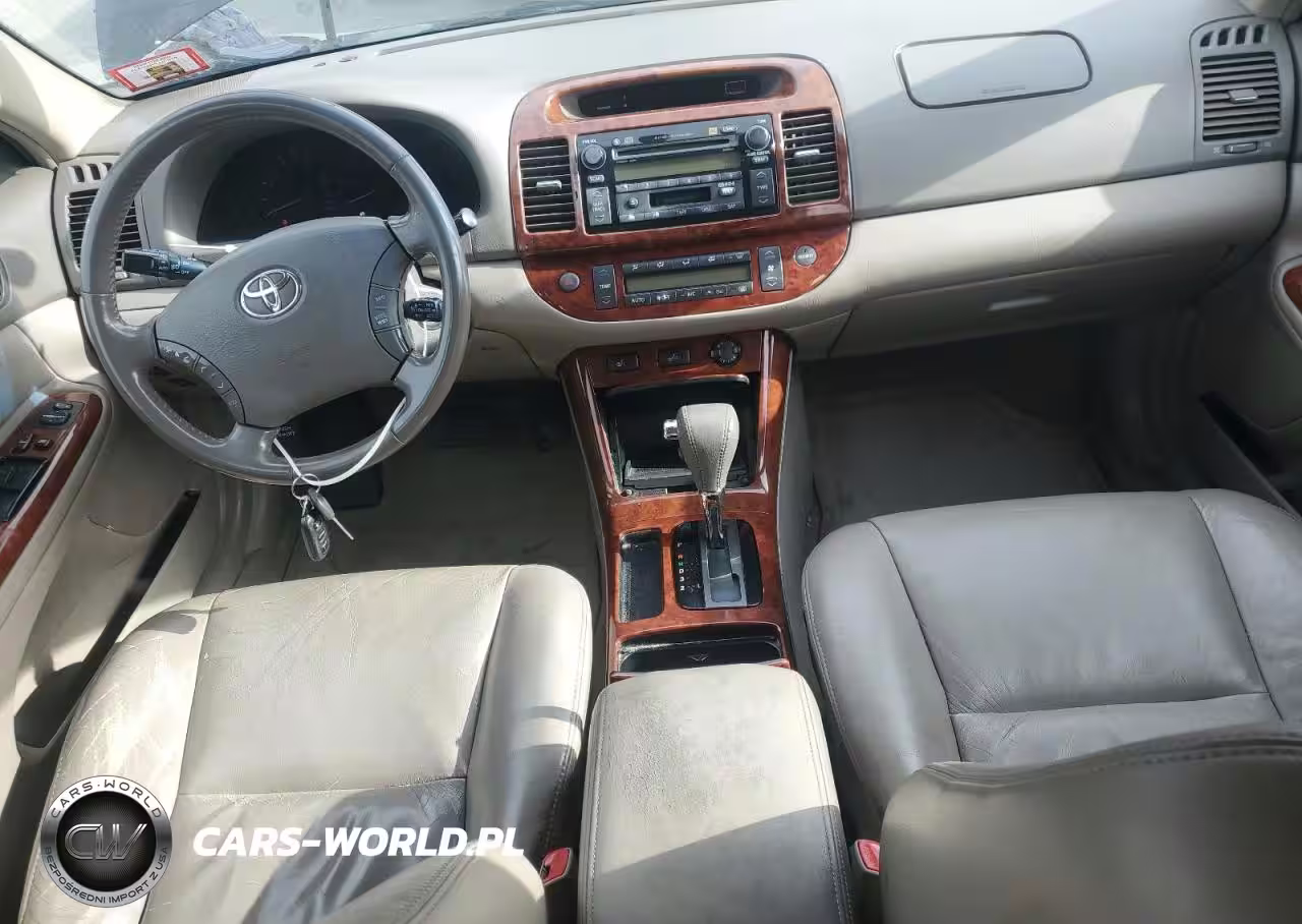 2005 Toyota Camry Le VIN:4T1BF30K65U088929 - 8