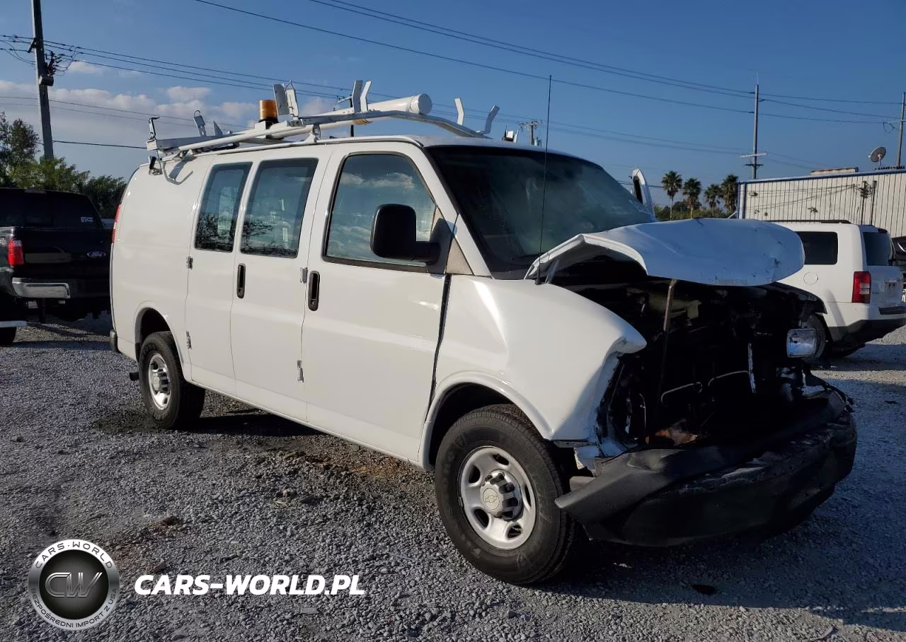 2011 Chevrolet Express 2500 Utility - Service Van VIN:1GCWGFCA8B1127797 - 4
