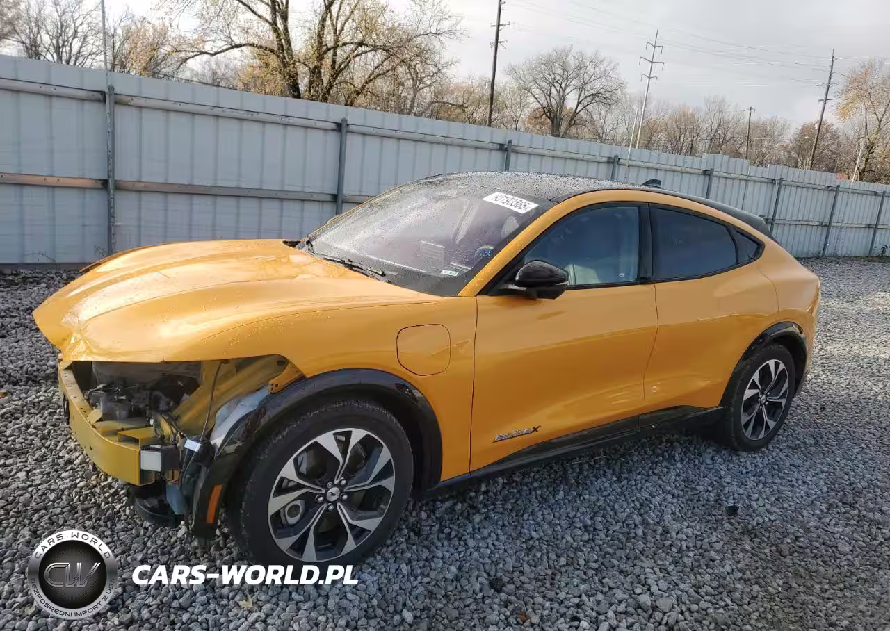 2022 Ford Mustang Mach-E Premium