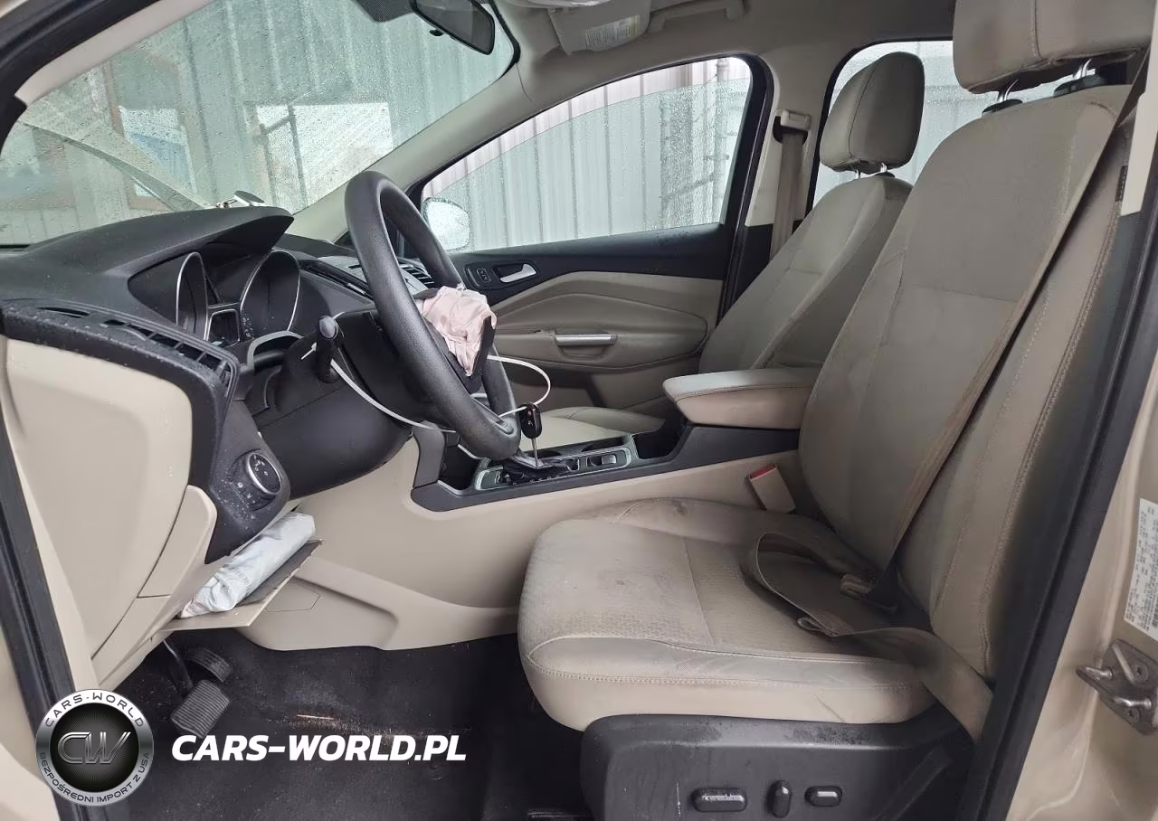 2017 Ford Escape Se VIN:1FMCU9GD7HUE72713 - 7