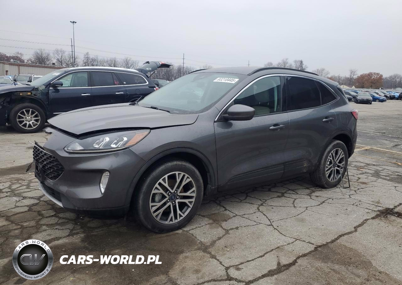2021 Ford Escape Sel