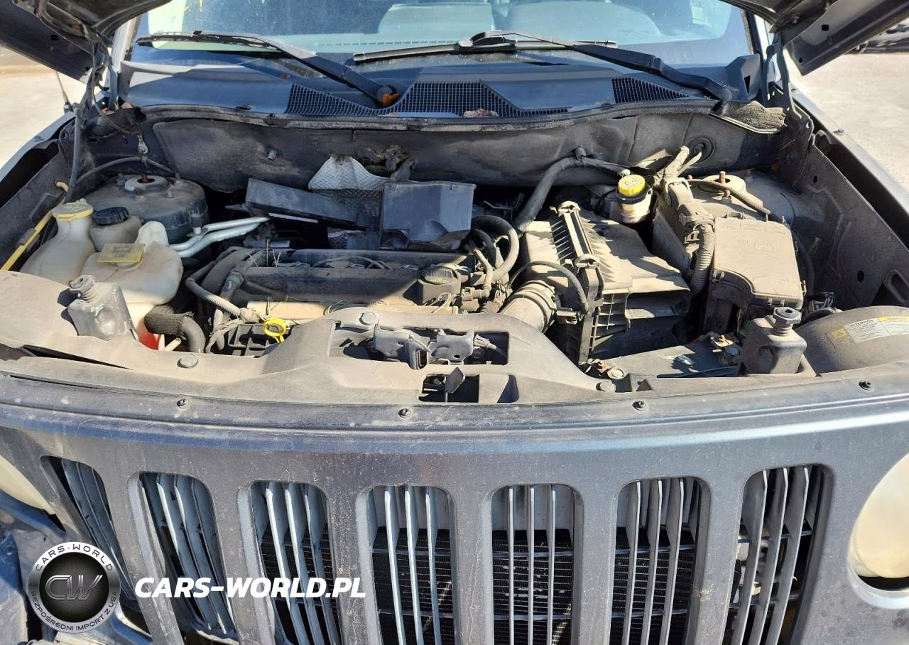 2008 Jeep Patriot Sport VIN:1J8FT28078D731619 - 12
