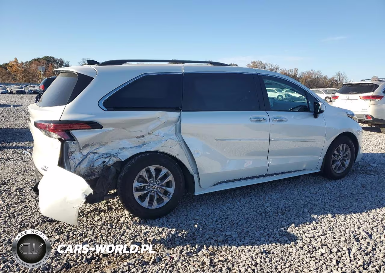 2022 Toyota Sienna Xle VIN:5TDYRKEC1NS101558 - 3