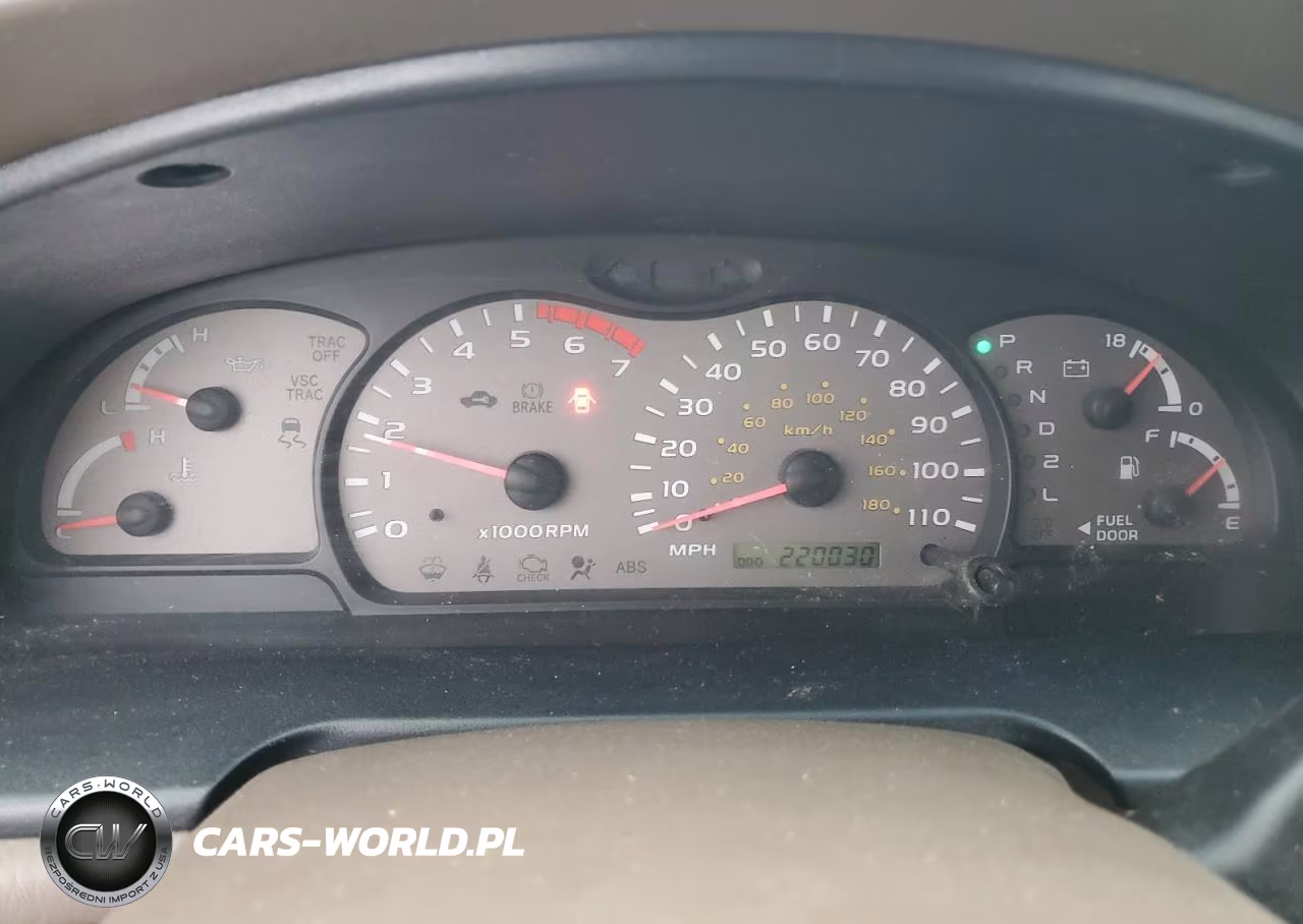 2002 Toyota Sequoia VIN:5TDZT38A82S066292 - 9