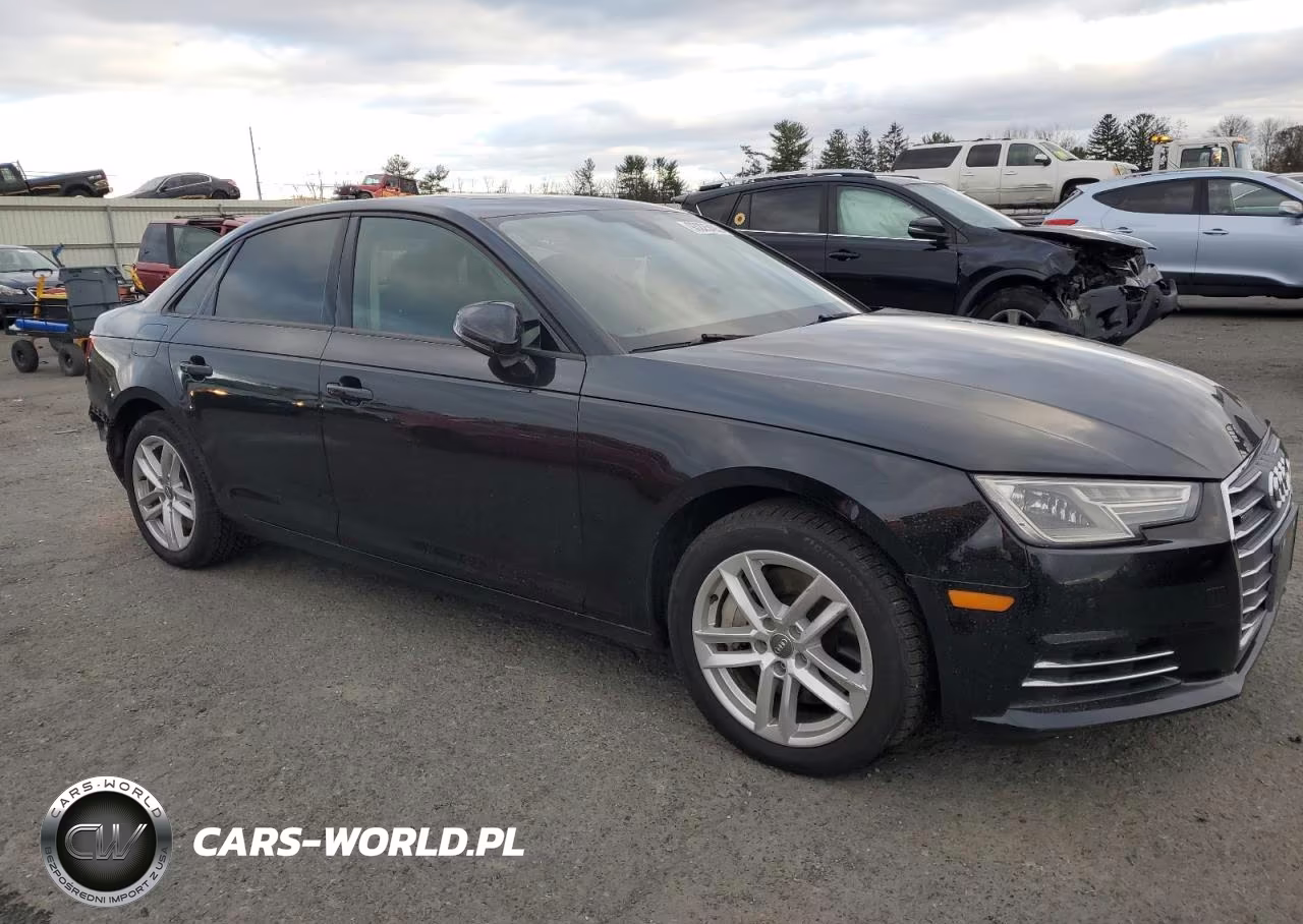 2017 Audi A4 Premium VIN:WAUANBF42HN013002 - 4