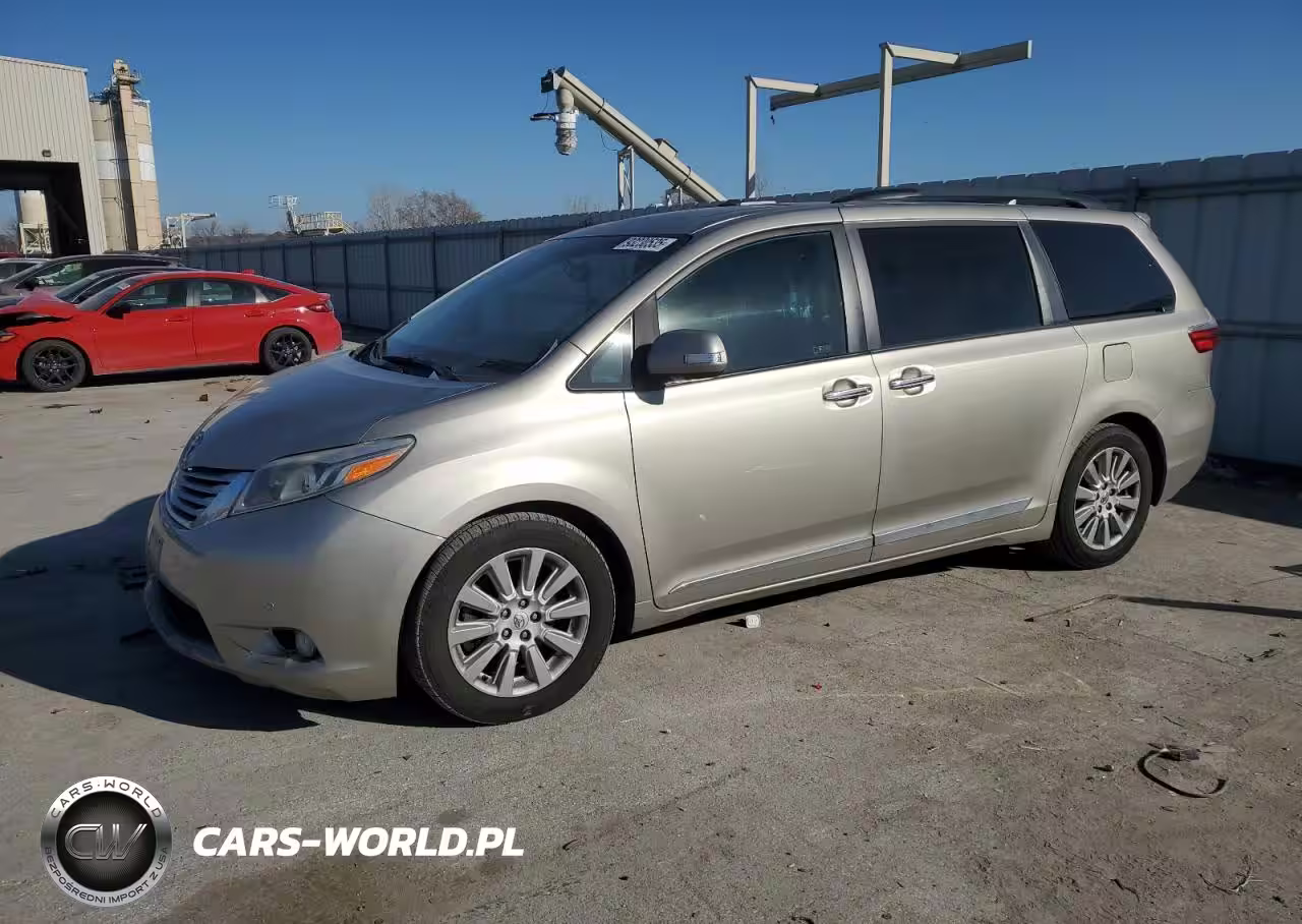 2015 Toyota Sienna Xle