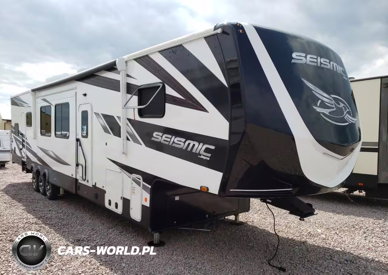 2024 Jayco Seismic
